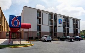 Motel 6 Jackson Tennessee